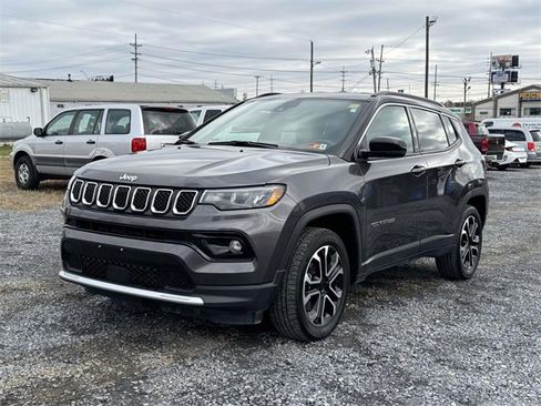 Used 2023 Jeep Compass Limited image 23
