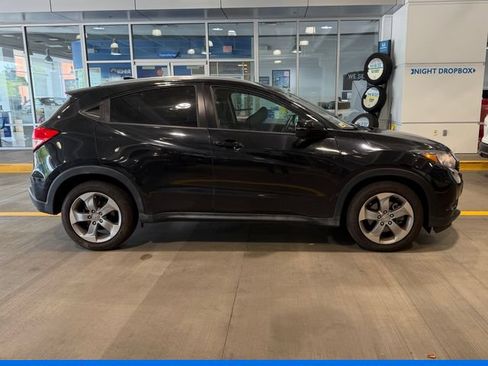 Used 2017 Honda HR-V EX-L image 1