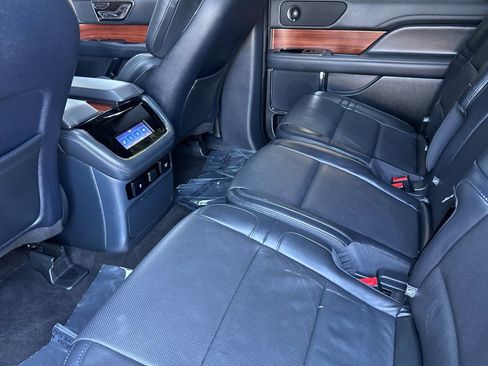 Certified 2023 Lincoln Navigator L Reserve w/ Monochromatic Package RWD image 12