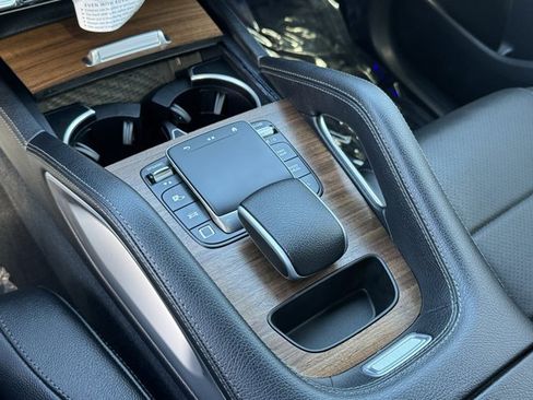 New 2026 Mercedes-Benz GLE 350 4MATIC image 9