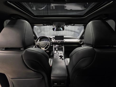 Used 2022 Lexus IS 350 F Sport RWD image 2