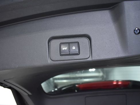 Certified 2023 Nissan Rogue Platinum AWD/4WD image 33