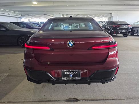 New 2026 BMW 740i xDrive AWD/4WD image 5