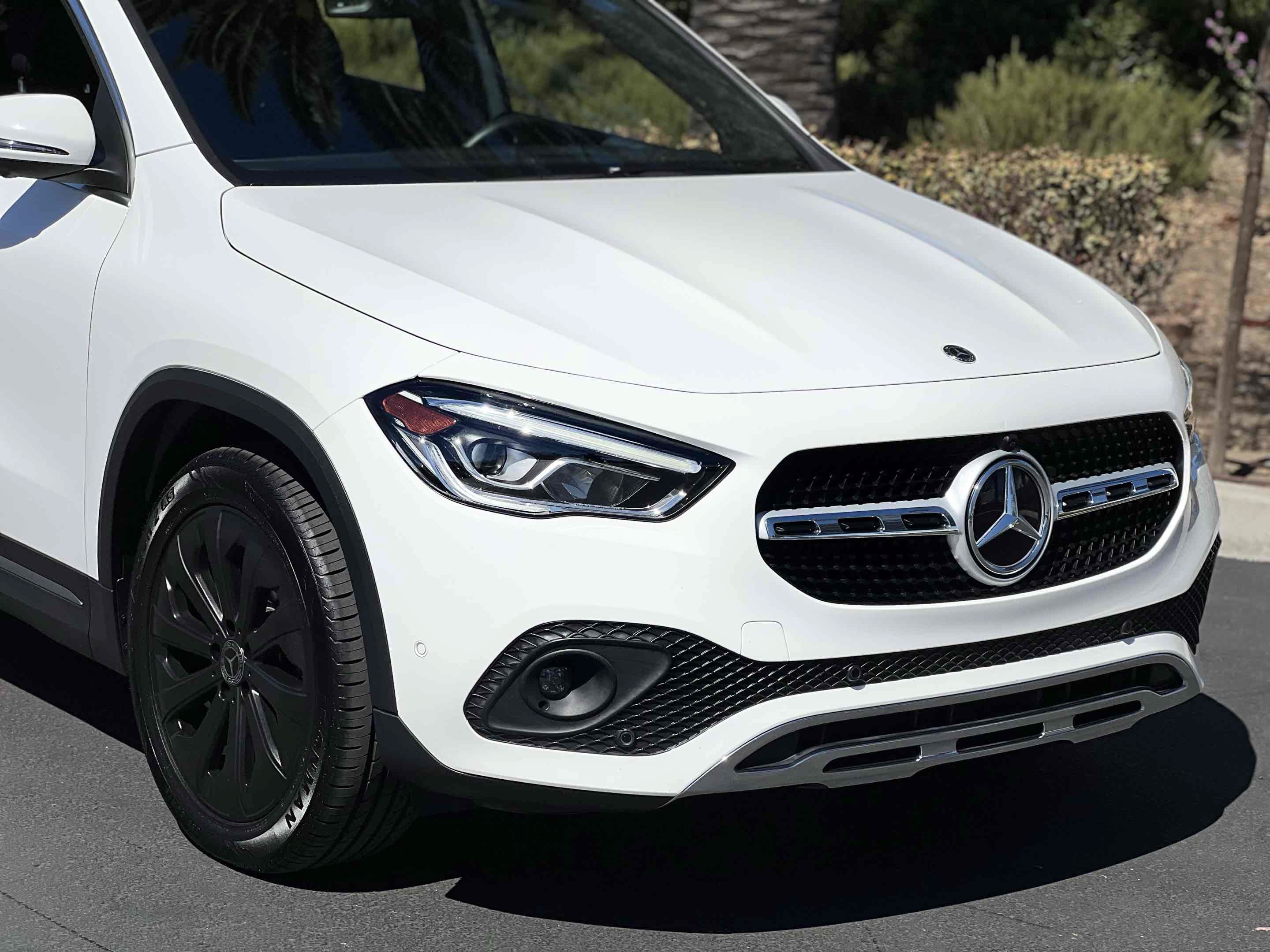 Used 2021 Mercedes-Benz GLA 250 4MATIC w/ Premium Package image 57