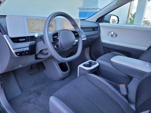 Used 2024 Hyundai Ioniq 5 SEL RWD image 9