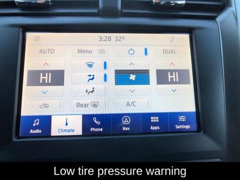 Used 2020 Ford Fusion SE image 19