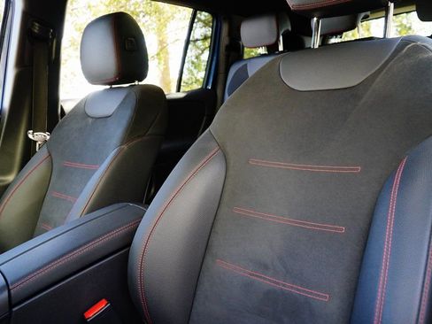 Used 2024 Mercedes-Benz EQB 250+ image 13