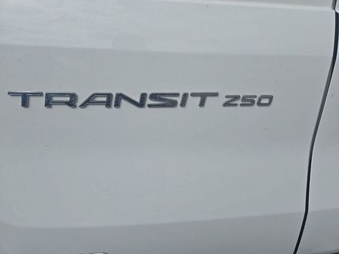 Used 2025 Ford Transit 250 148 High Roof Extended AWD image 37