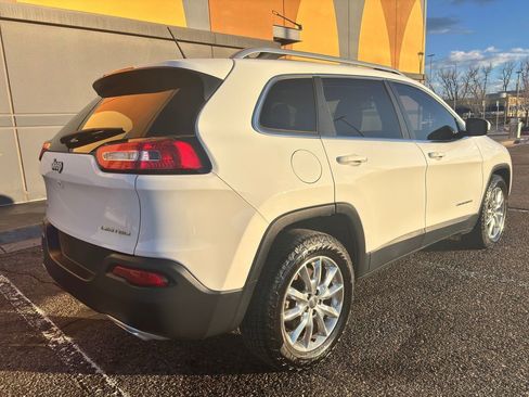 Used 2015 Jeep Cherokee Limited image 6