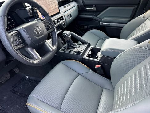 Certified 2024 Toyota Tacoma Trailhunter image 11