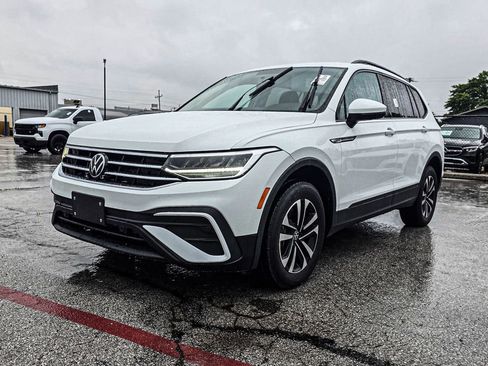 Used 2022 Volkswagen Tiguan S AWD/4WD image 3