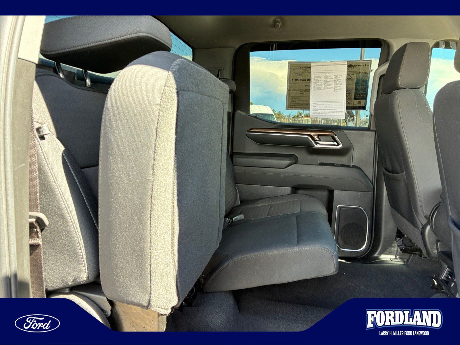 Used 2024 Chevrolet Silverado 1500 LT AWD/4WD image 18