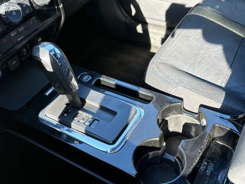 Used 2012 Ford Escape Limited FWD image 11