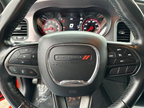 Used 2022 Dodge Charger SXT w/ Blacktop Package image 22