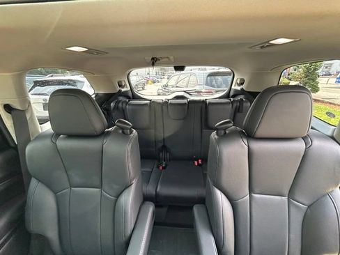 Used 2025 Subaru Ascent Bronze Edition w/ Onyx Package AWD/4WD image 14