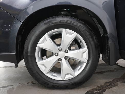Used 2014 Subaru Forester 2.5i Limited w/ Popular Package #2 AWD/4WD image 30