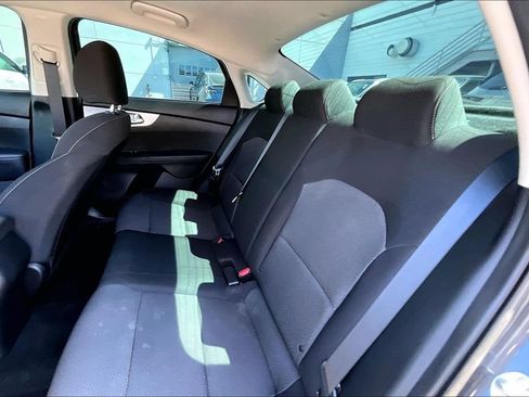 Used 2023 Kia Forte LXS FWD image 17