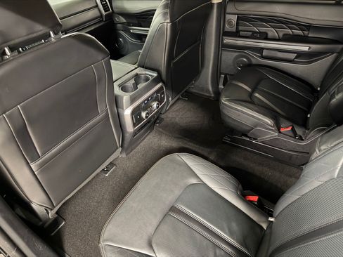 Used 2020 Ford Expedition Max Platinum RWD image 43