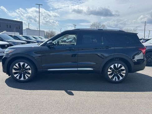 New 2026 Ford Explorer Platinum image 4