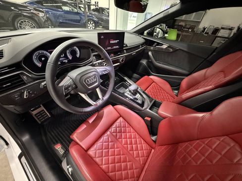 Used 2024 Audi S5 Premium Plus w/ Premium Plus Package AWD/4WD image 9