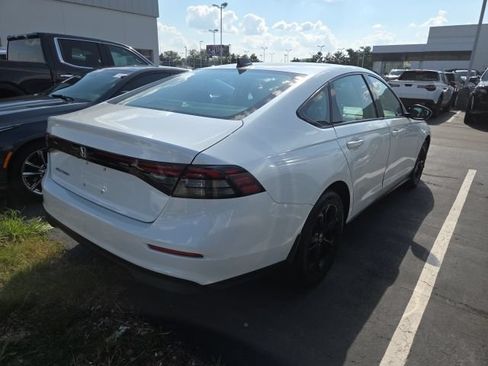 Used 2025 Honda Accord SE image 3