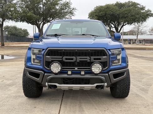 Used 2017 Ford F150 Raptor w/ Equipment Group 802A Luxury image 5