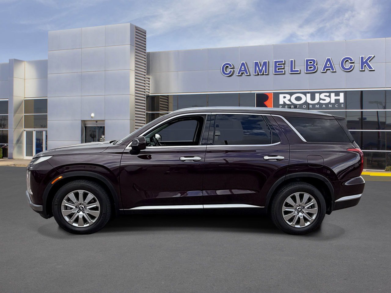 Used 2023 Hyundai Palisade SEL FWD image 3