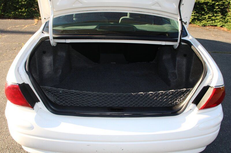 Used 2002 Buick Le Sabre Custom w/ Prestige Pkg FWD image 15