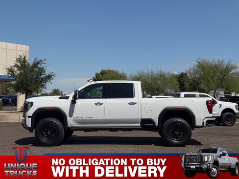 Used 2024 GMC Sierra 3500 Denali Ultimate AWD/4WD image 10
