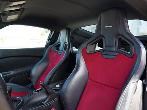 Used 2015 Nissan 370Z NISMO RWD image 10