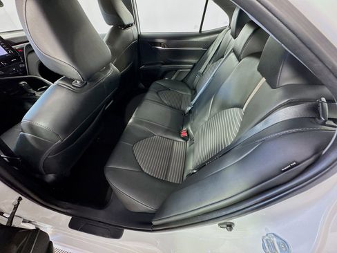 Used 2024 Toyota Camry SE FWD image 19