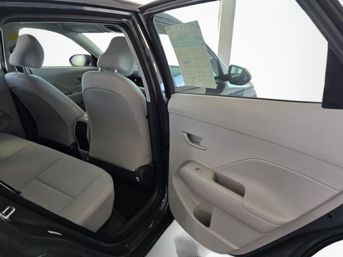 New 2026 Hyundai Kona SE AWD/4WD image 36