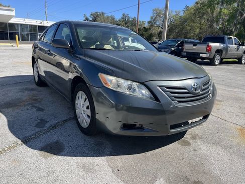 Used 2007 Toyota Camry LE image 6