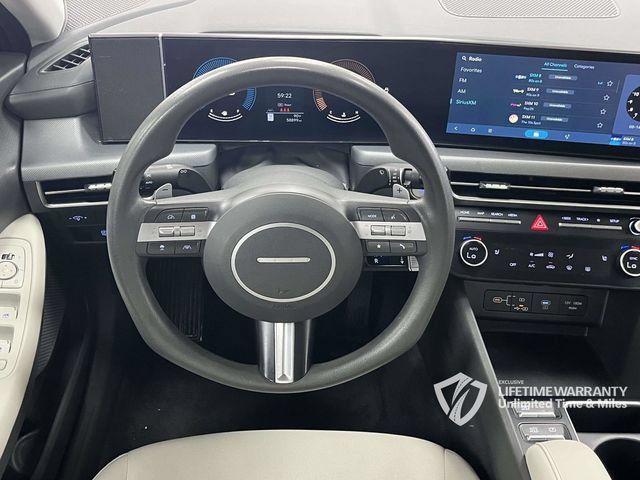 Used 2025 Hyundai Sonata SEL FWD image 19