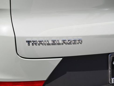 New 2026 Chevrolet TrailBlazer LS image 12