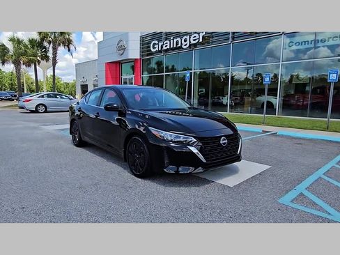 Used 2025 Nissan Sentra S image 14
