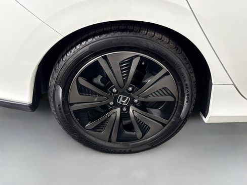 Used 2018 Honda Civic EX image 33