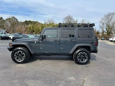 Used 2017 Jeep Wrangler Unlimited Sport w/ Connectivity Group image 13