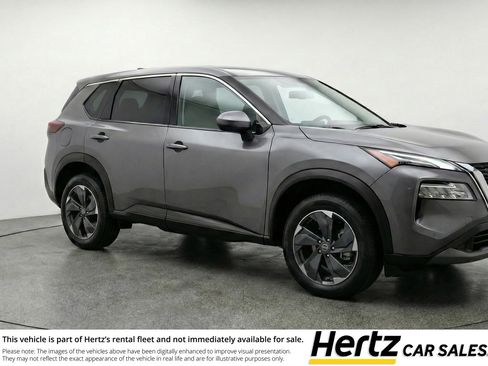 Used 2025 Nissan Rogue SV AWD/4WD image 1