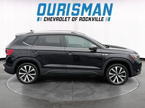 Used 2022 Volkswagen Taos SE AWD/4WD image 7