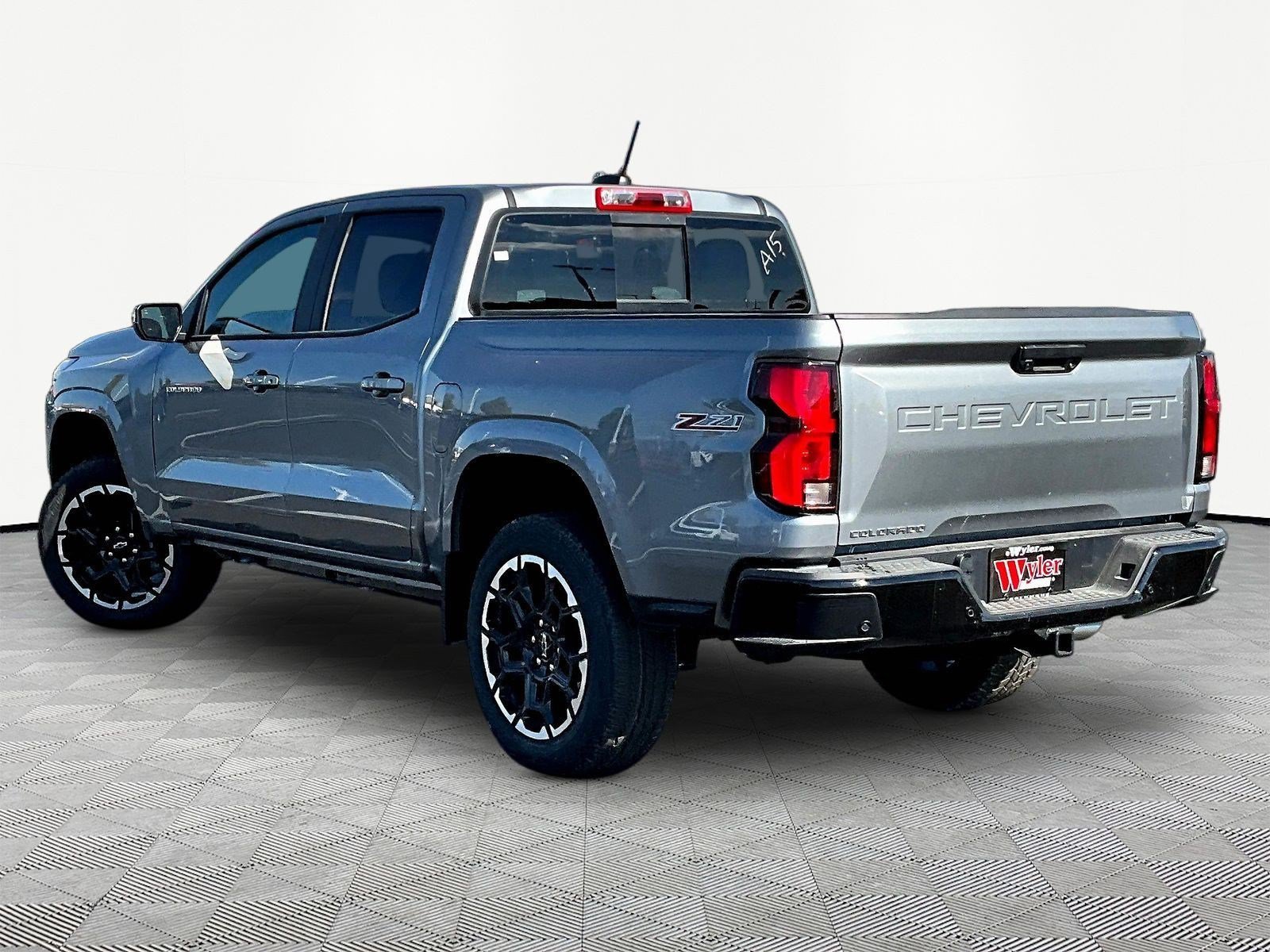 New 2026 Chevrolet Colorado Z71 w/ Z71 Convenience Package 2 AWD/4WD image 4