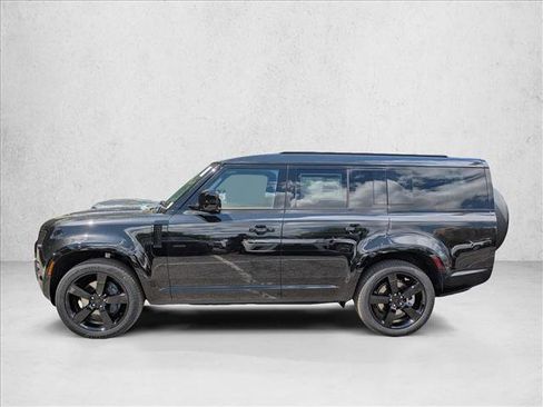 New 2026 Land Rover Defender 130 X-Dynamic SE AWD/4WD image 5