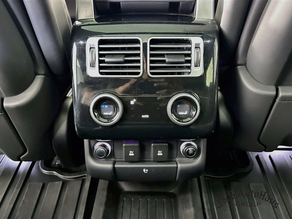 Used 2021 Land Rover Range Rover P525 Westminster Edition AWD/4WD image 32