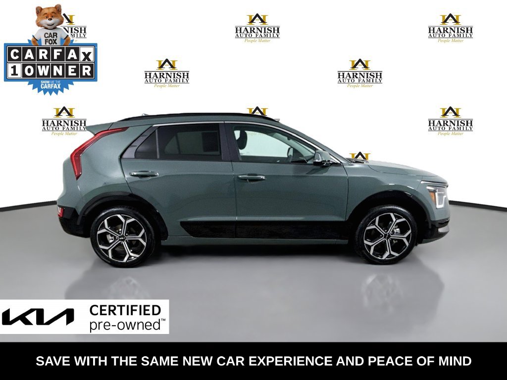Used 2025 Kia Niro SX Touring FWD image 8
