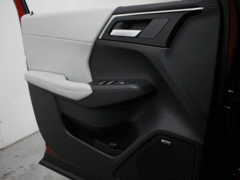 New 2026 Mitsubishi Outlander SE image 15