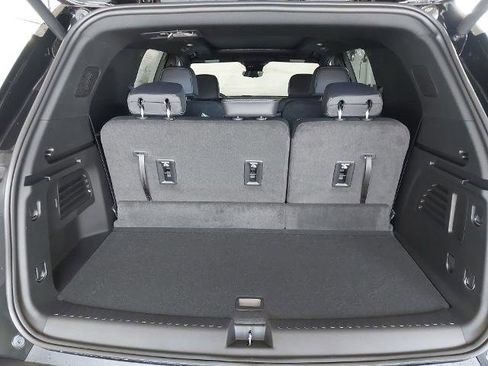 New 2026 Chevrolet Traverse LT w/ Sun and Wheel Package image 27
