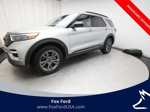 Used 2023 Ford Explorer XLT w/ Equipment Group 202A image 1