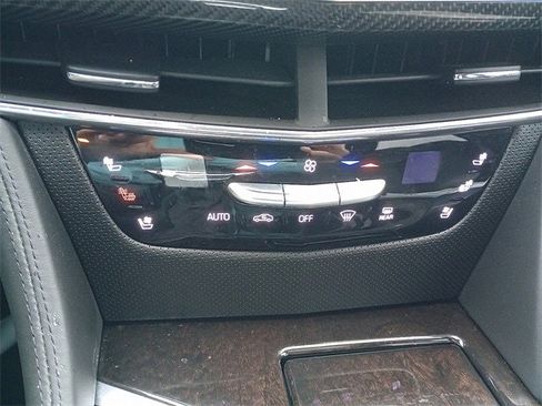 Used 2018 Cadillac CT6 Platinum image 25