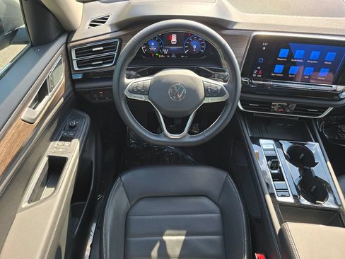 New 2025 Volkswagen Atlas SEL AWD/4WD image 14