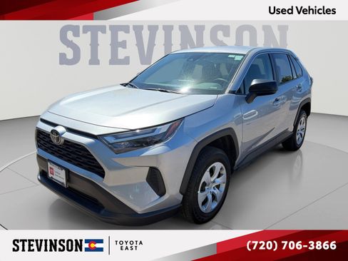 Used 2025 Toyota RAV4 LE AWD/4WD image 1